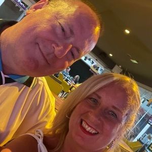 Meet your Posher, Debby